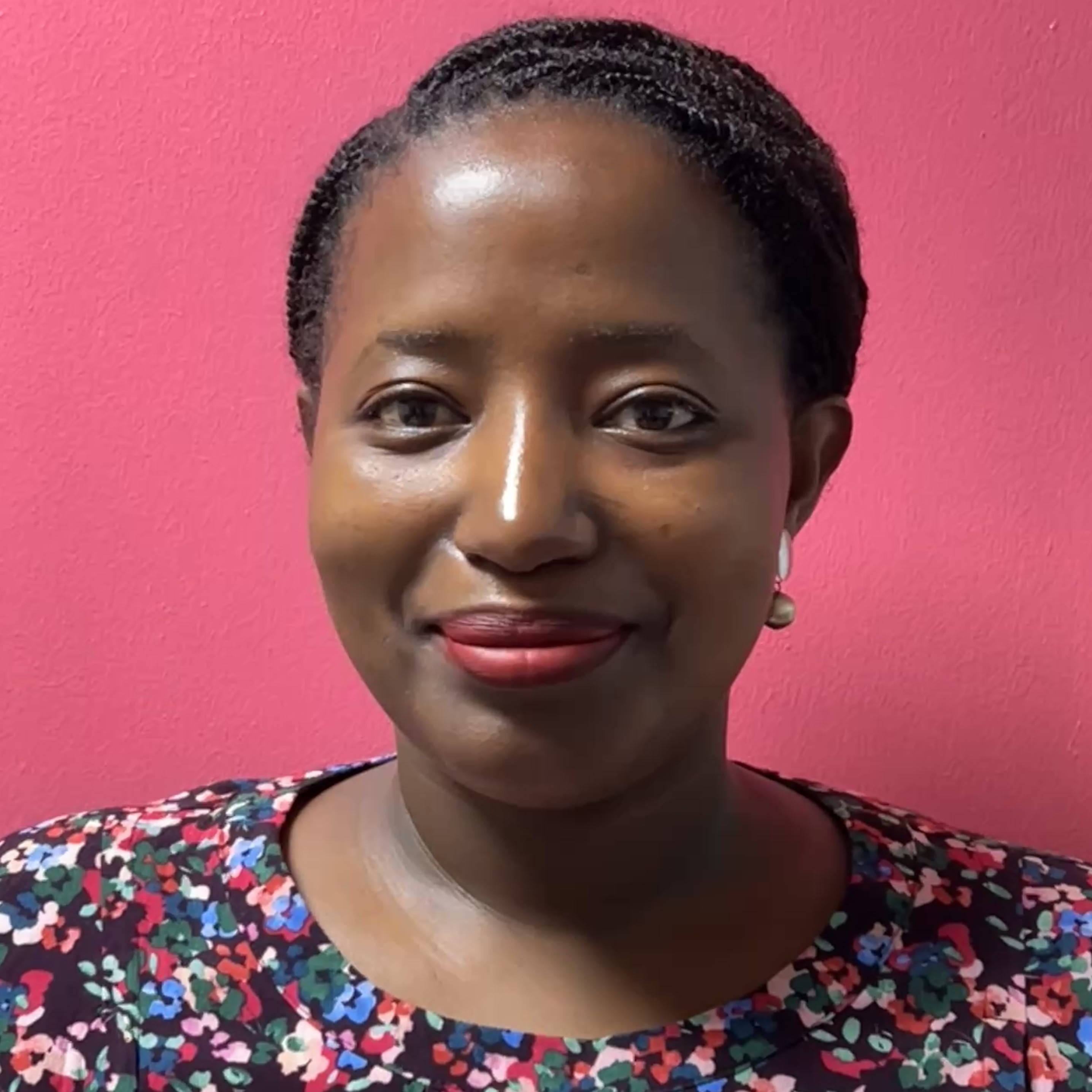 Amanya - Senior Accountant